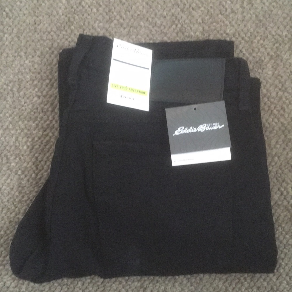 Men’s black Eddie Bauer flex jeans